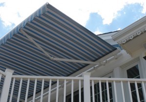 Eclipse retractable awning